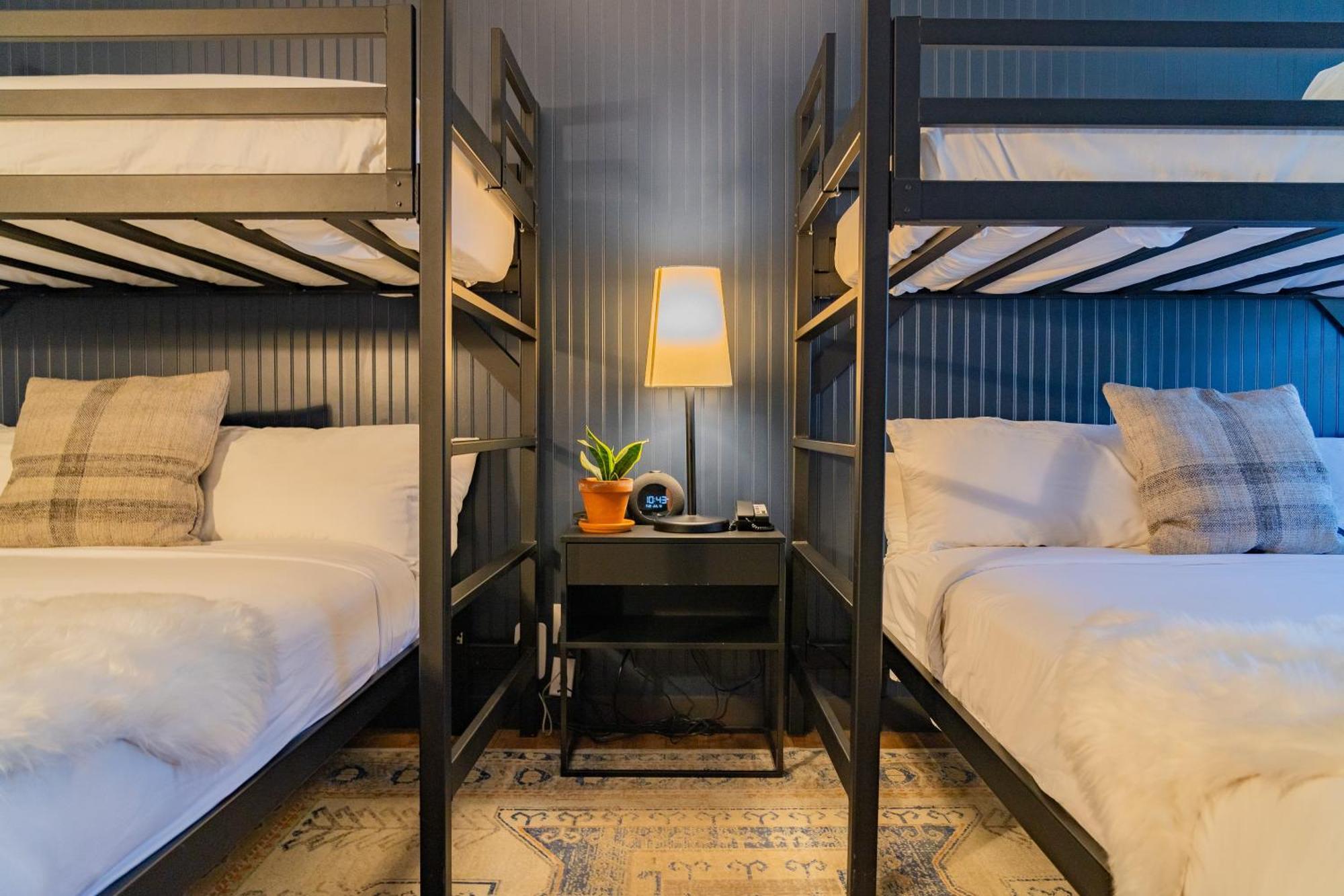 Gravity Haus 3* Winter Park